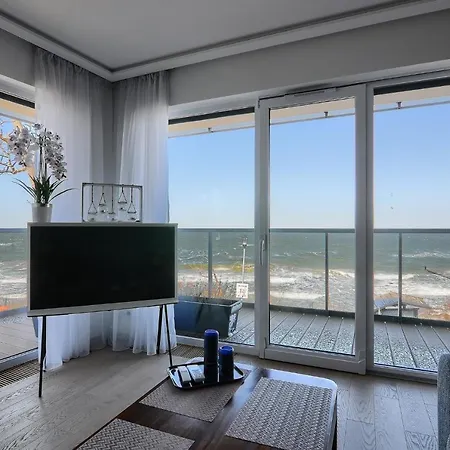 Szafirowy Z Bezposrednim Widokiem Na Morze- Nadmorski Luksus דירה