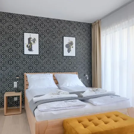 Szafirowy Z Bezposrednim Widokiem Na Morze- Nadmorski Luksus * אוסטרוני מורסקי