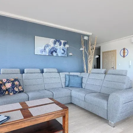 Szafirowy Z Bezposrednim Widokiem Na Morze- Nadmorski Luksus דירה