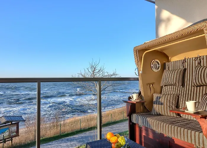 Szafirowy Z Bezposrednim Widokiem Na Morze- Nadmorski Luksus Lägenhet