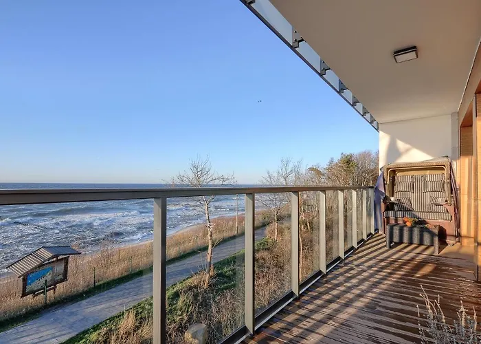 Lägenhet Szafirowy Z Bezposrednim Widokiem Na Morze- Nadmorski Luksus Ustronie Morskie