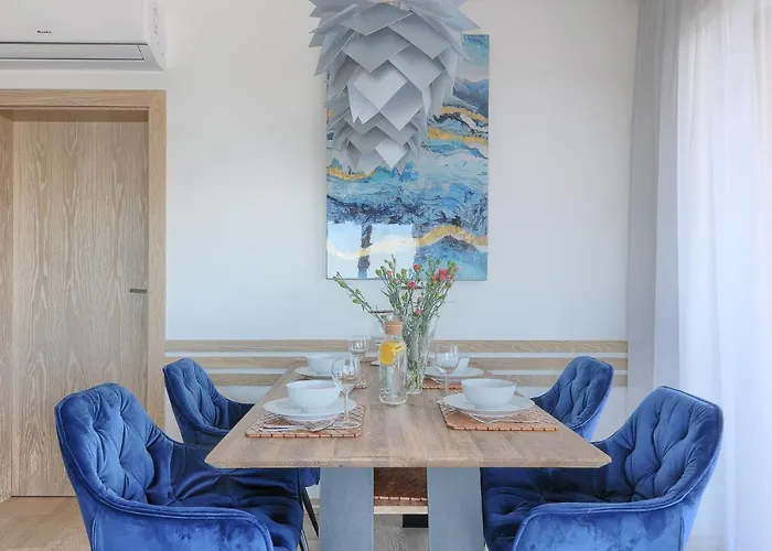 Szafirowy Z Bezposrednim Widokiem Na Morze- Nadmorski Luksus *