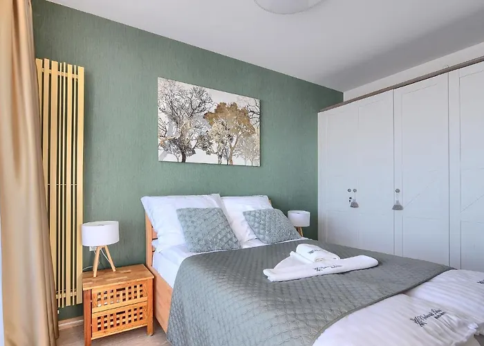 Szafirowy Z Bezposrednim Widokiem Na Morze- Nadmorski Luksus Apartman Ustronie Morskie