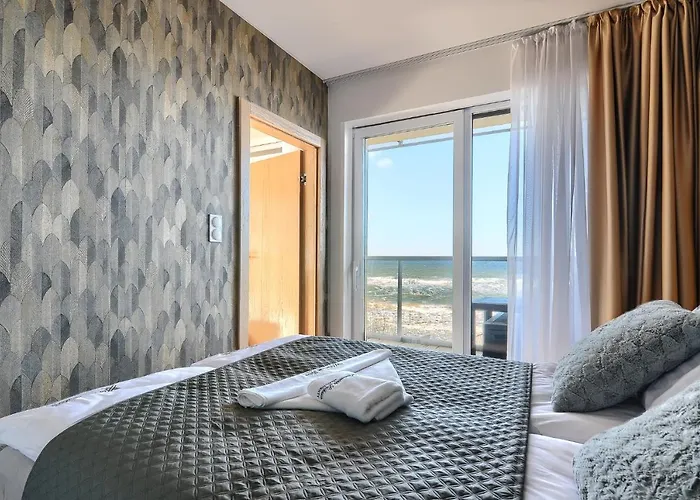 Lägenhet Szafirowy Z Bezposrednim Widokiem Na Morze- Nadmorski Luksus Ustronie Morskie